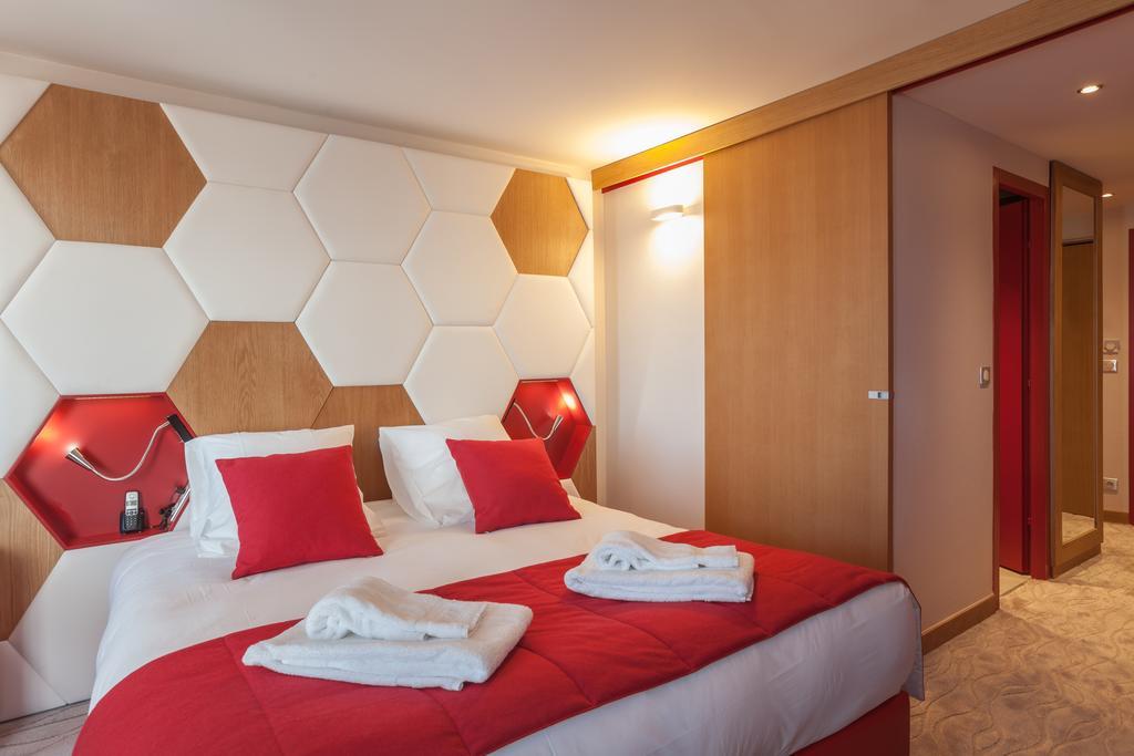 Royal Ours Blanc Boutique Hotel & Spa Alpe d'Huez Room photo