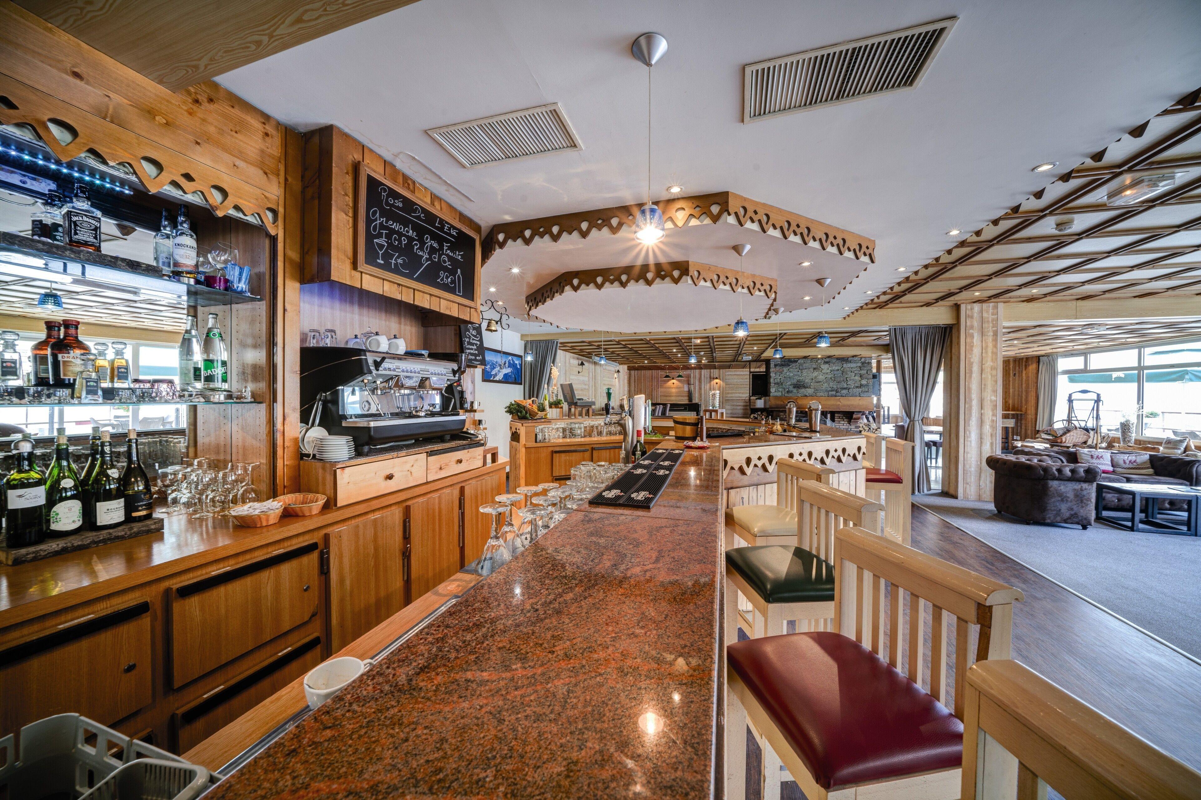 Royal Ours Blanc Boutique Hotel & Spa Alpe d'Huez Exterior photo